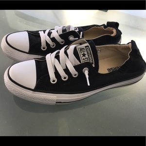 Black Shoreline Converse ☘️